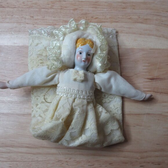Unique Half Body Porcelain Doll 11" Overall Length Vintage 1970s - Picture 4 of 7